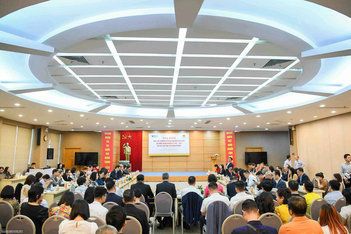 Oud Vietnam Joins Business Dialogue at VCCI: Expanding Opportunities for Vietnamese Enterprises