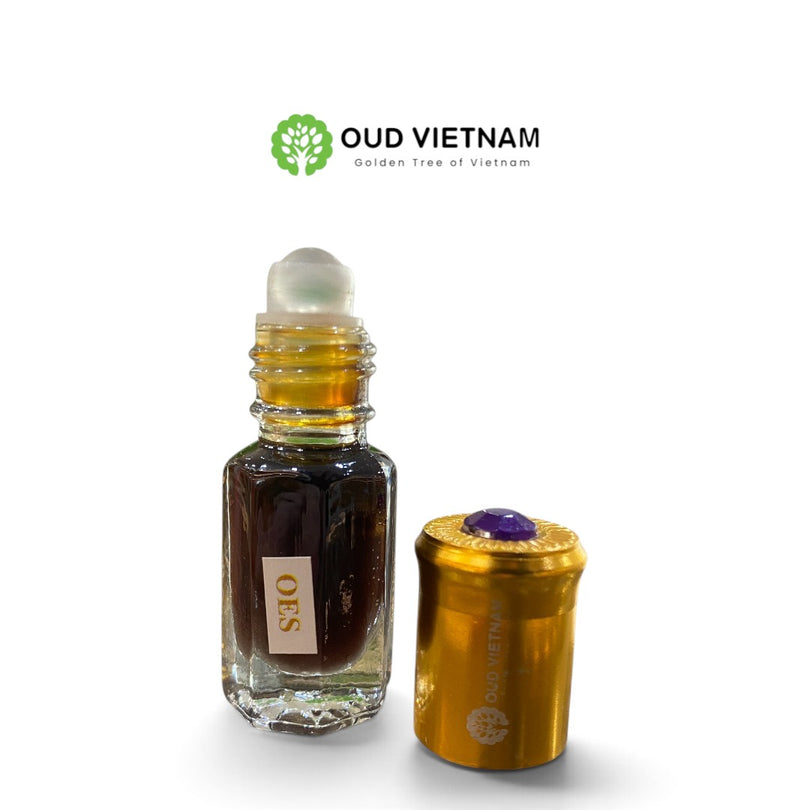 Oud Wood Essential oil Grade super Special – OES (3ml)