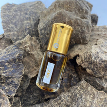 Oud Wood Essential Oil Grade C – OEC (3ml) image 4