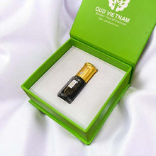 Oud Wood Essential oil Grade A – OEA (3ml) image 5