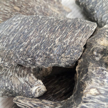 Oud Wood Chips Super Special AAA+ – OWC1 (100g) image 6