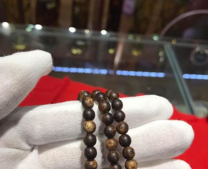 OUD VIetnam's 108 beads oud bracelet